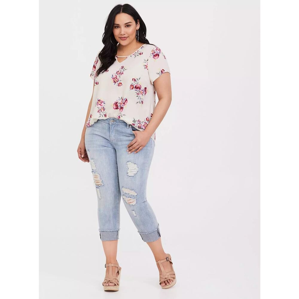 Torrid Floral Print Georgette Keyhole Blouse White Pullover Short Sleeve Sz 2X